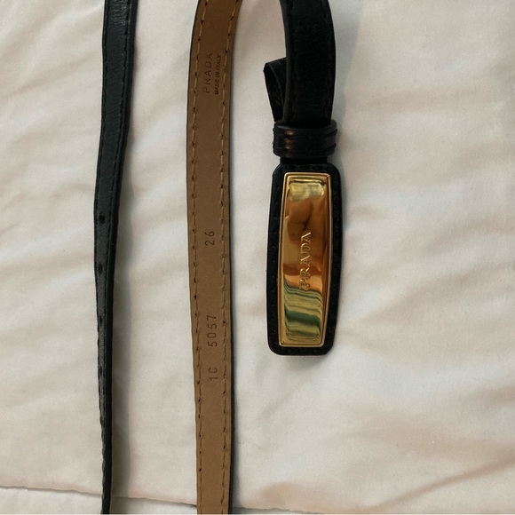 FANCY BLACK LEATHER PRADA BELT - Picture 9 of 9
